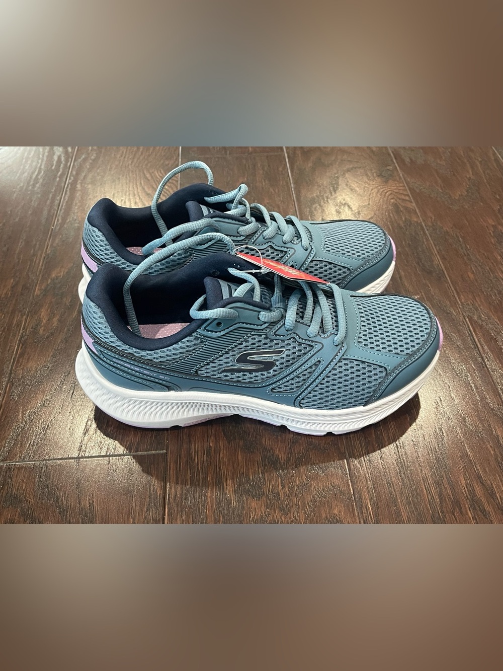 Skechers Women Go Run Consistent 2.0 Advantage Sneaker Size 6.5 NEW